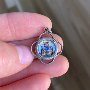 Rare Vintage Virgin Mary Baby Jesus Jewelry Charm Medalion